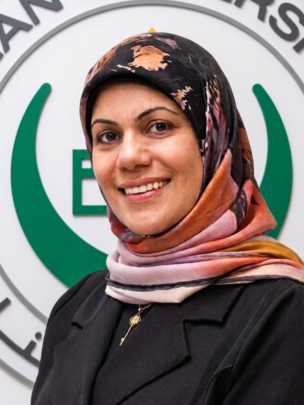 Shams  Issa