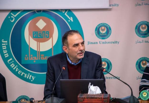 الجَنان تستشرفُ المستقبلَ بمحاضرةٍ حولَ الذكاءِ الاصطناعيِّ ومَحوِ الأميّةِ الرقميّة