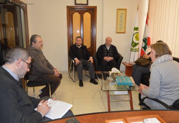 وفد من الصليب الأحمر الدولي يزور جامعة الجنان