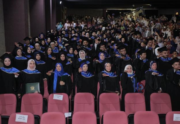الجنان تخرّج كوكبة جديدة من طلابها الدفعة الثامنة والعشرون