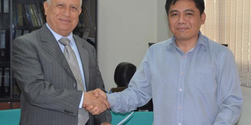 الجنان توقع إتفاقية مع مركز IELTS