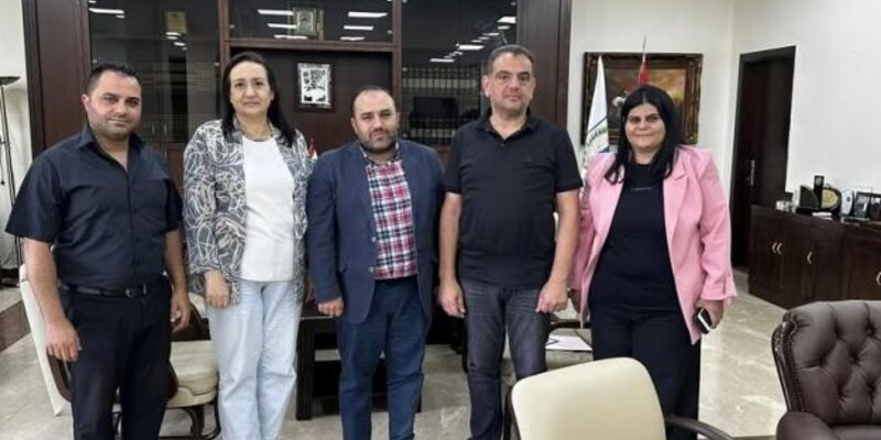 الجنان تقدّم منحاً دراسية لرئيس بلدية الشويفات