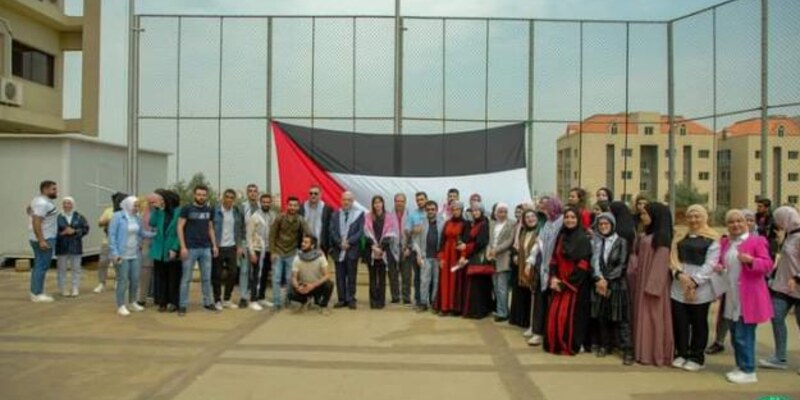طلاب الجنان في وقفة تضامنيّة
