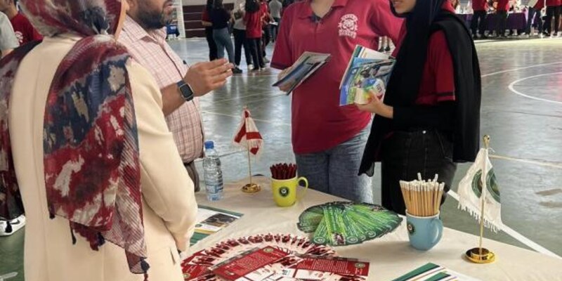 الجنان تشارك في المعرض التوجيهي لمدرسة الفنون الانجيلية