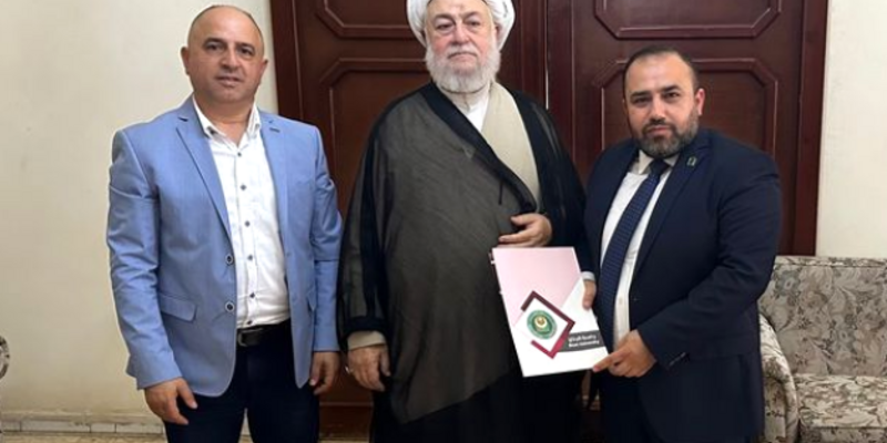 الجنان تقدّم منحاً دراسية لمفتي صيدا والزهراني الجعفري