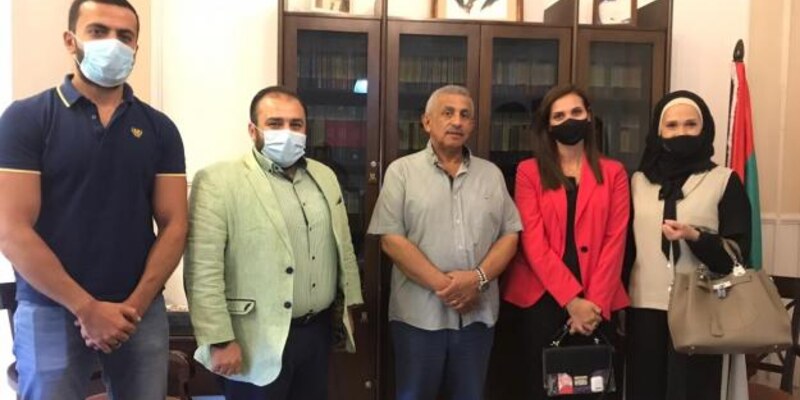 منح وحسومات جديدة تقدمها جامعة الجنان