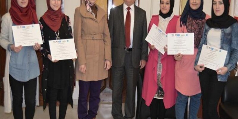 قسم الترجمة في جامعة الجنان، يشارك في مسابقة الكلمة الذهبية للفرنكوفونية