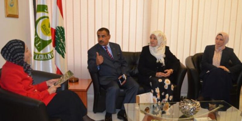 تعاون مع المعهد العالمي للغات في الصين