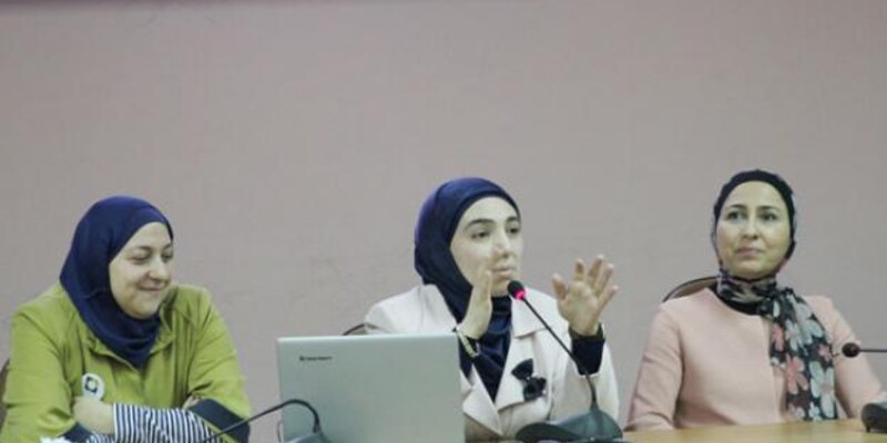محاضرة بعنوان: تعلم الفرح... باب للابداع