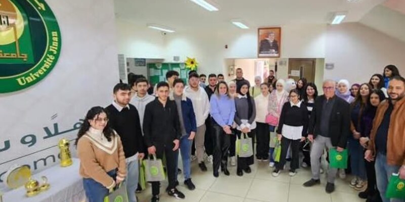لقاء توجيهيّ في الجنان صيدا لطلاب ثانوية برجا