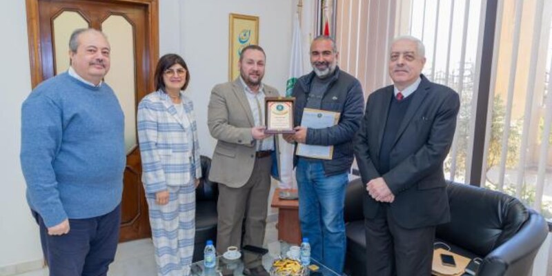 الجنان تكرّم المحامي الأستاذ فهمي كرامي