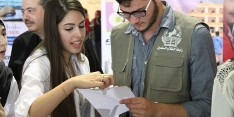 أنشطة متعددة في جناح جامعة الجنان
