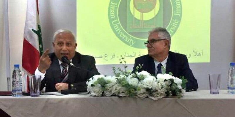 رئيس الجامعة يلتقي الهيئة التعليمية في صيدا