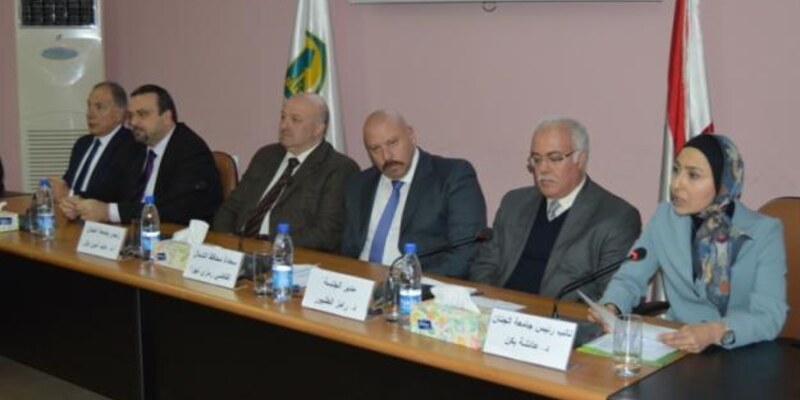 حوار في جامعة الجنان مع محافظ الشمال