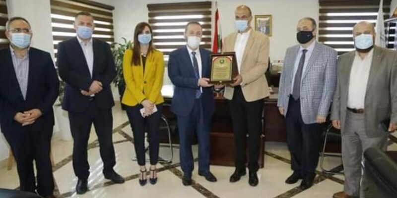 وفد من الجنان يلتقي معالي وزير الصحة
