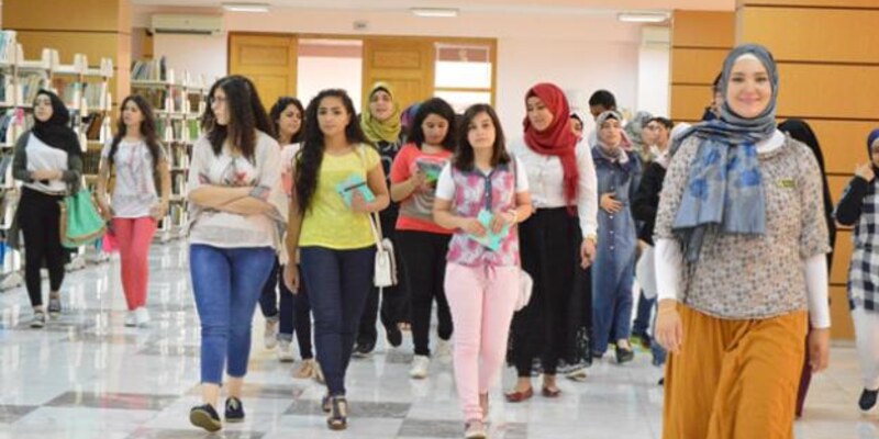 يوم توجيهي وانطلاق المسيرة الجامعية للطلاب الجدد